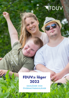 Lägerbroschy - pdf.