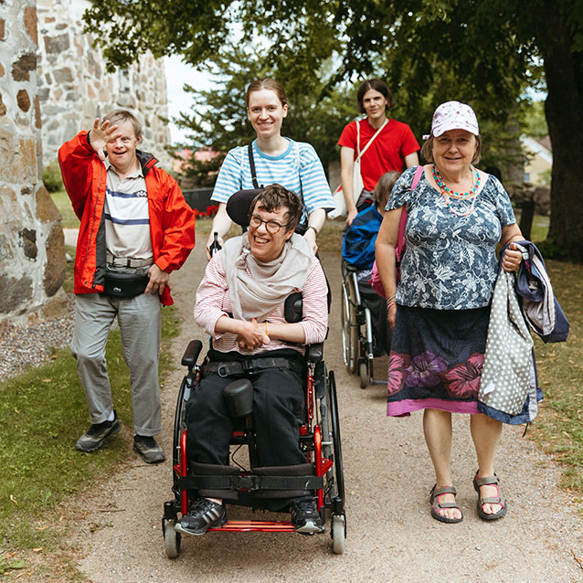 Funktionshinderservice på svenska i Finland.